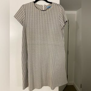 J. McGlaughlin textured swing dress